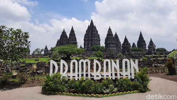 Candi Prambanan