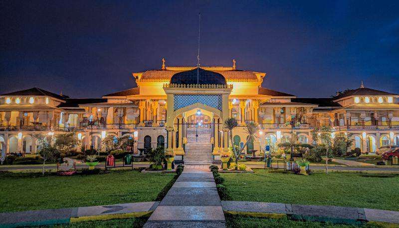 Istana Maimun Medan Menyimpan Banyak Sejarah