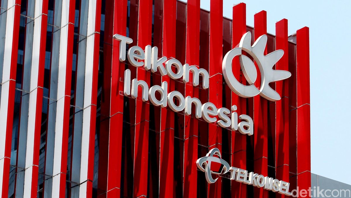 PT Telkom Indonesia Hubungkan Jutaan Orang Di Seluruh Negeri
