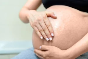 Stretch Mark: Cara Mencegah Dan Mengurangi Kemunculannya