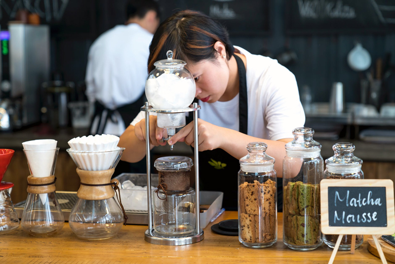 Kenikmatan Sebuah Kopi Bisa Juga Menghasilkan Uang