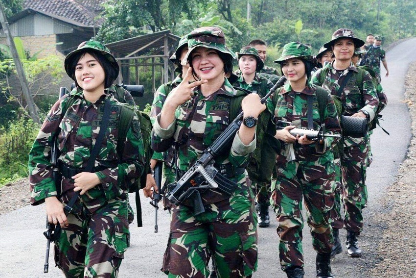 Sebuah Dunia Militer Tidak Mengandalkan Pria Saja Tetapi Wanita