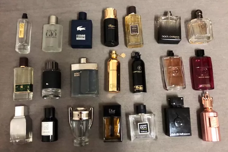 Minyak Wangi Memberikan Aroma Menarik Di Sebut Juga Parfum