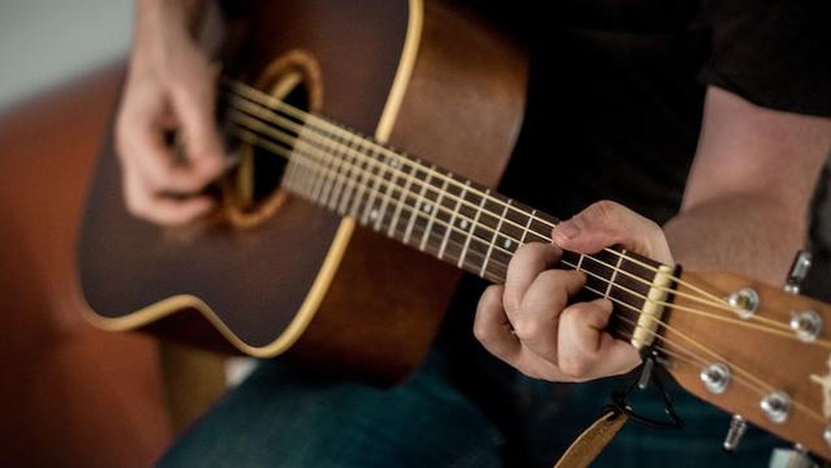 Alat Musik Gitar Masih Jadi Jenis Favorit Yang Banyak Di Gemari