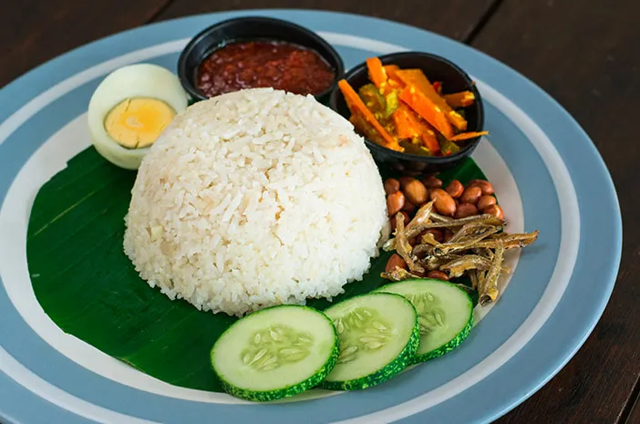 Makanan Khas Malaysia Yaitu Nasi Lemak