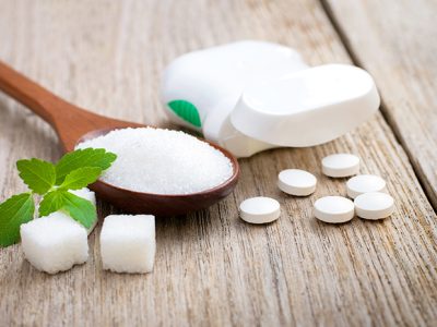 Sebuah Zat Kimia Pemanis Buatan Yang Memicu Perdebatan