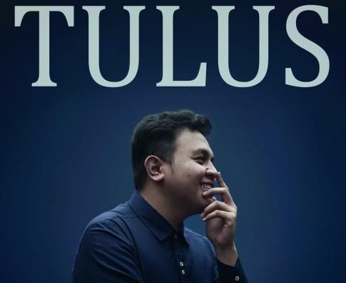 Perjalanan Karir Penyanyi Tulus Dengan Suara Merdunya