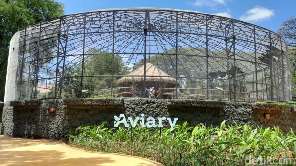 Kandang Aviary