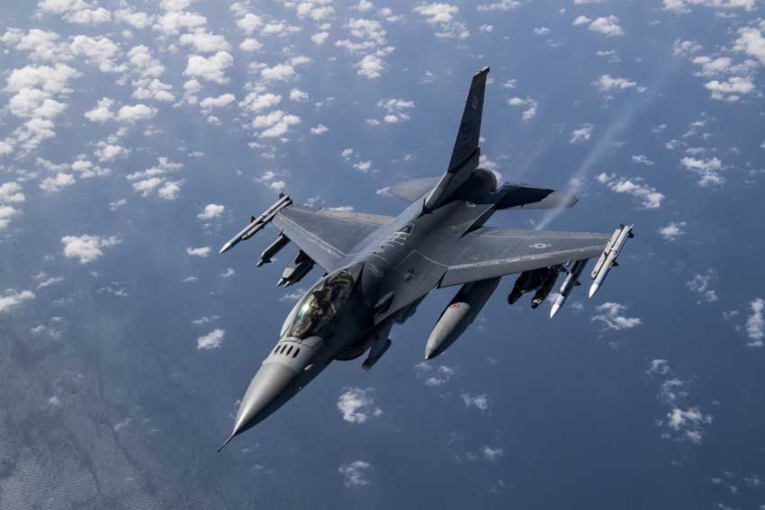 Jet Tempur F-16 Di Kerahkan Ukraina Untuk Pertahanan