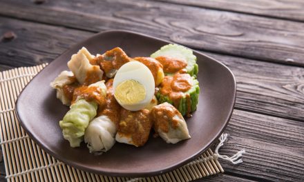 Tempat Siomay Enak di Bandung, Dari Legendaris hingga Favorit Lokal