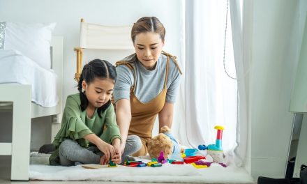 Edukasi Tumbuh Kembang Anak, Kunci Cetak Generasi Cerdas