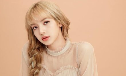 Lisa BLACKPINK Jadi Idol K-Pop Kedua Tampil di FIFA World Cup