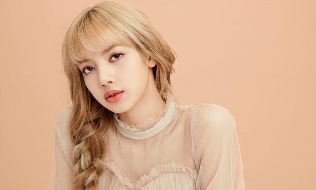 Lisa BLACKPINK Jadi Idol K-Pop Kedua Tampil di FIFA World Cup