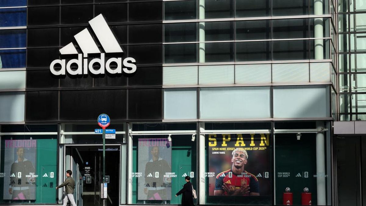 Brand Adidas